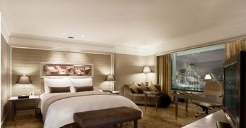 INTERCONTINENTAL