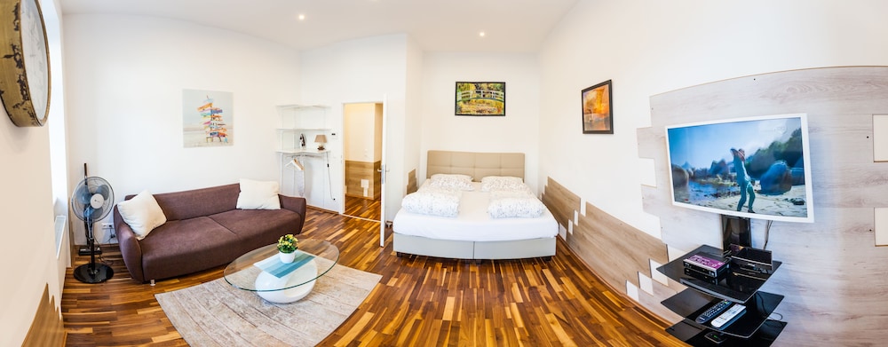 Vienna Market Apartment Free Garage