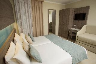 115 The Strand Hotel By Neu Collective