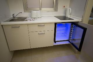 115 The Strand Hotel By Neu Collective