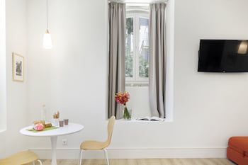 LISBON SERVICED APARTMENTS - ASCENSOR DA BICA