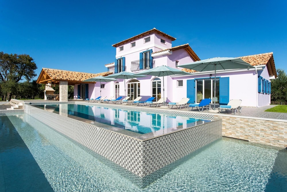 Aneli Villas  Villa Alexandra