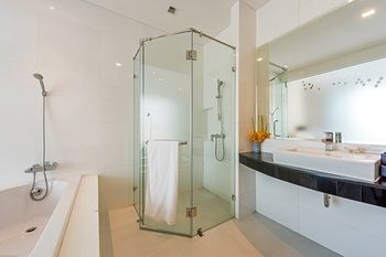 The Pelican Residence Amp; Suite Krabi