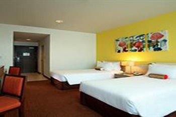CENTRA GOVERNMENT COMPLEX HOTEL & CONVENTION CENTRE