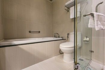 ADELPHI SUITES