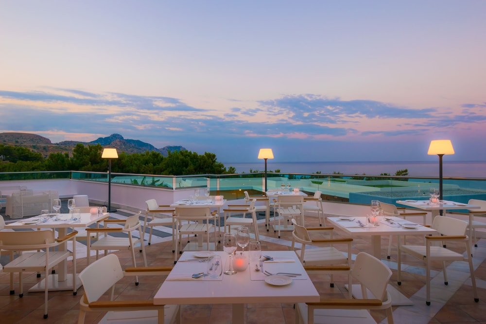 Porto Angeli Beach Resort – All Inclusive