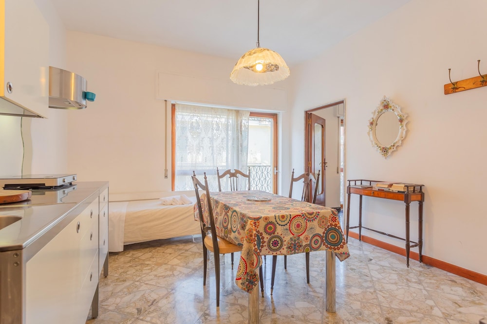SILVER APARTMENT BY WONDERFUL ITALY