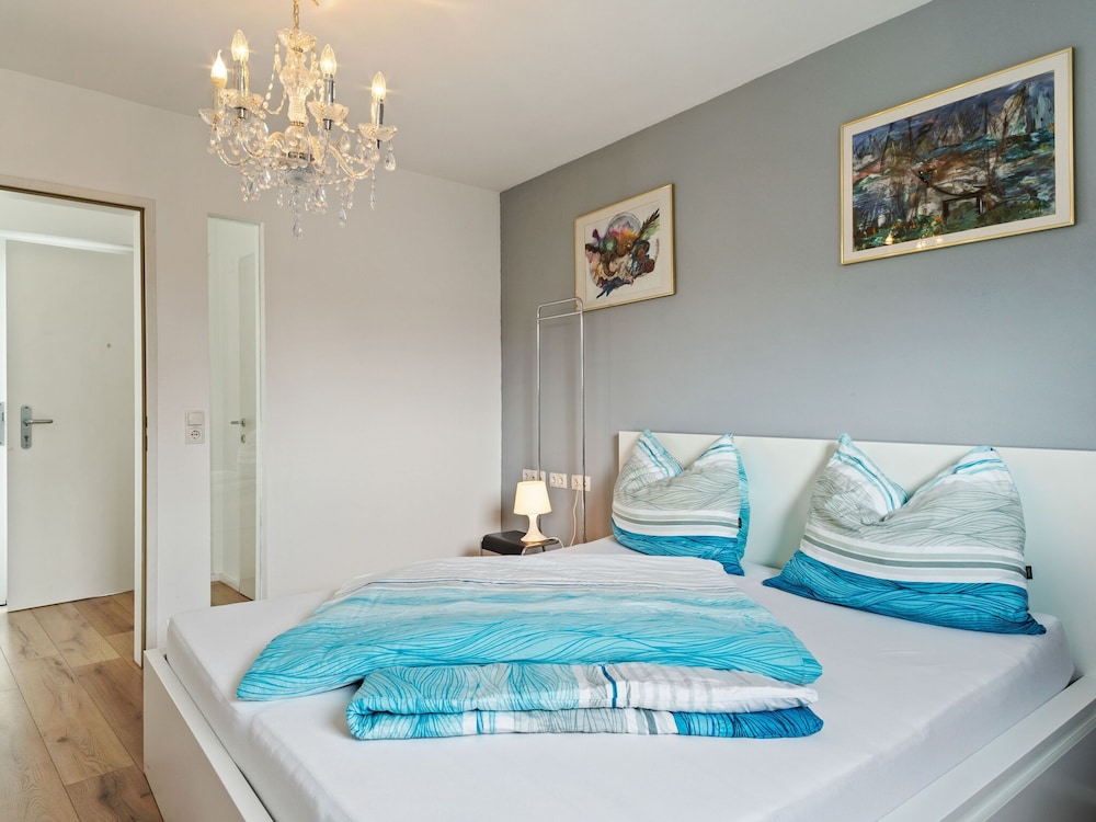 Gorgeous Apartment In Innsbruck Near Ambras Castle