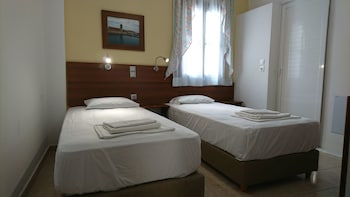 Eleni Rooms