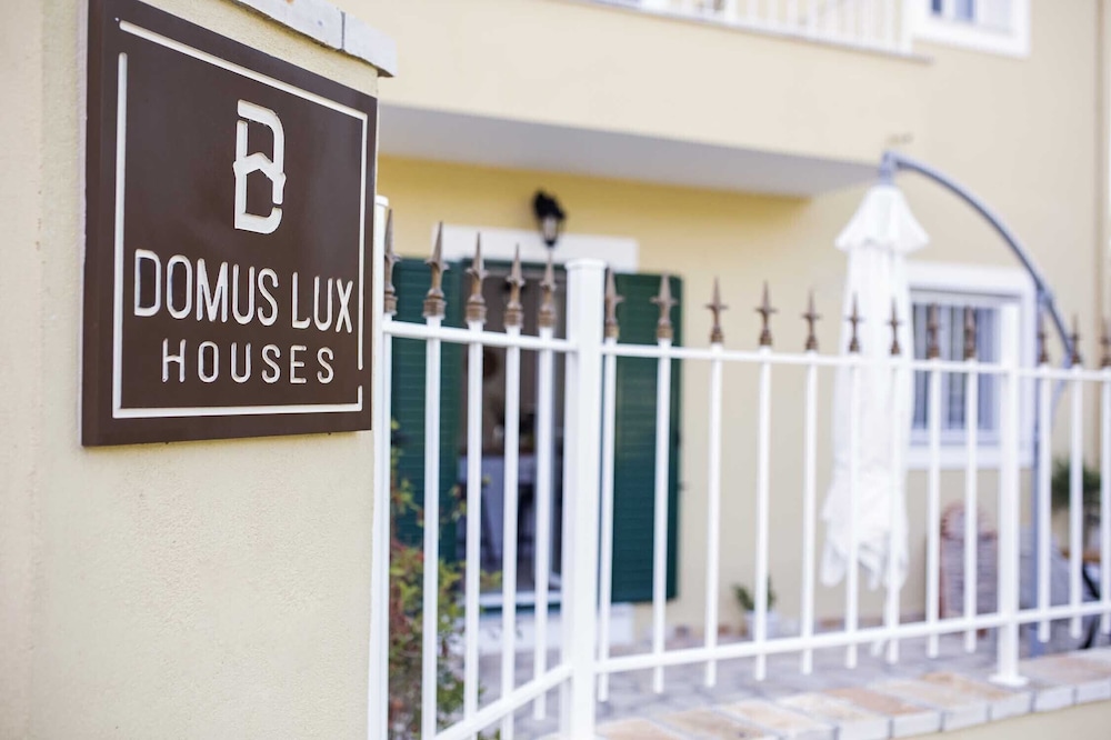 dal travel DOMUS LUX HOUSES BY KONNECT