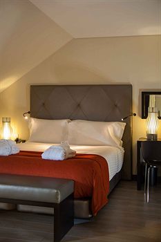 HOTEL SANTA JUSTA LISBOA