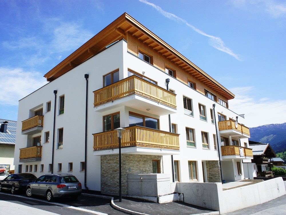 Charming Apartment In Zell Am See Near Ski Area