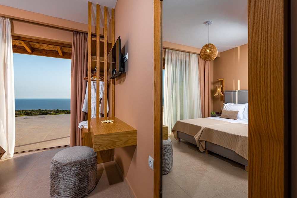 dal travel TERRA LUCIS MOUNTAIN RESIDENCES MARE VILLA
