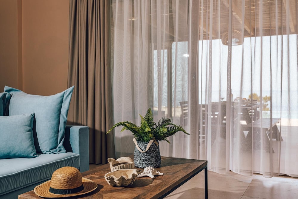 dal travel TERRA LUCIS MOUNTAIN RESIDENCES MARE VILLA