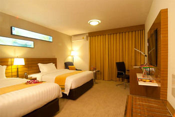MAPLE HOTEL