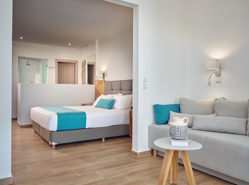 Hotel Cavo Orient Beach