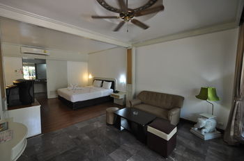 Basaya Beach Hotel Amp Resort
