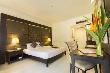 Amora Beach Resort Phuket