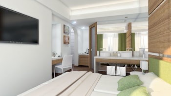STEFANIA APARTMENTS