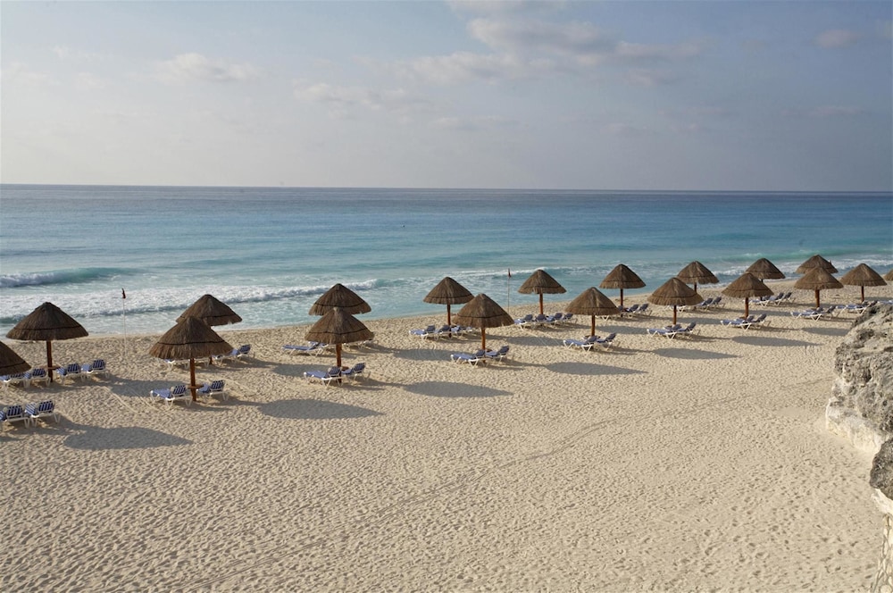 Grand Park Royal Cancun - All Inclusive