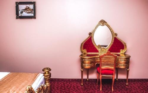 CASA ANTIC