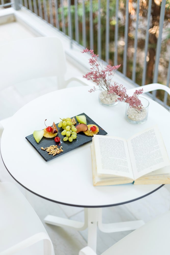 MELINA OASIS BOUTIQUE HOTEL