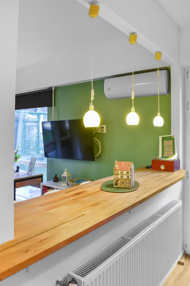 ASTERI GARDEN  TERRACE APARTMENT