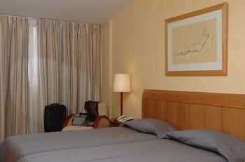 ALTIS SUITES - APARTAMENTOS TURÍSTICOS