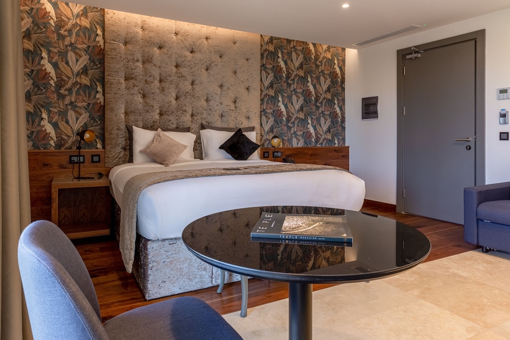 THE VILLAGE BOUTIQUE amp; SPA
