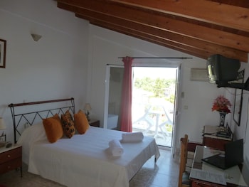 dal travel PETTAS APARTMENTS
