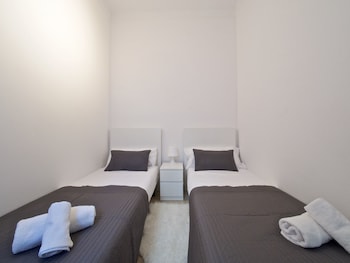 Gaudi Eixample Apartment