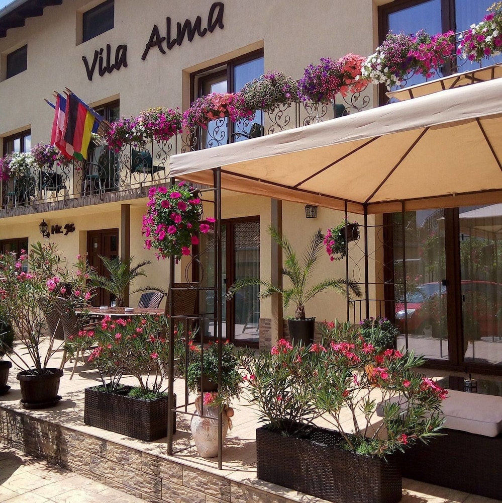 VILA ALMA
