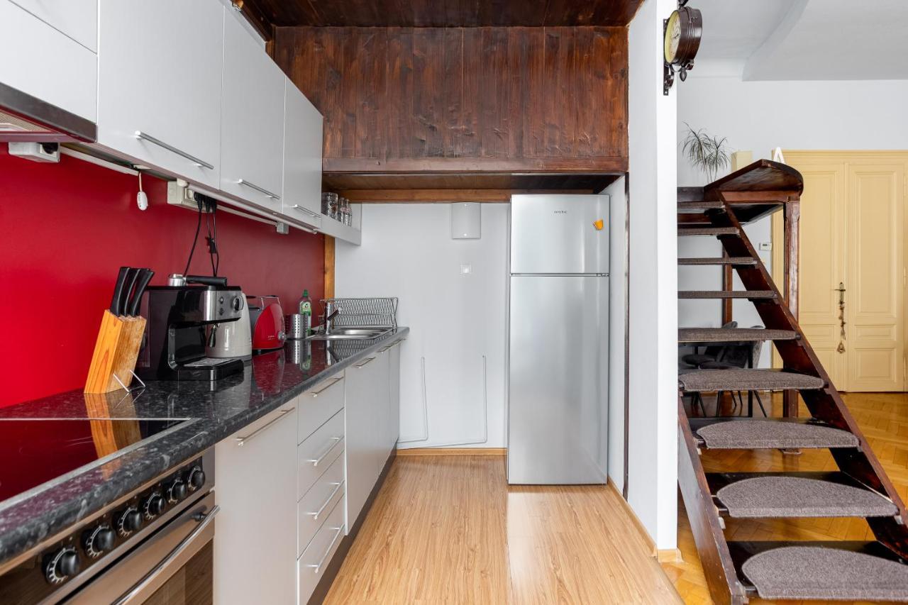 Stylish Studio Kronstadt