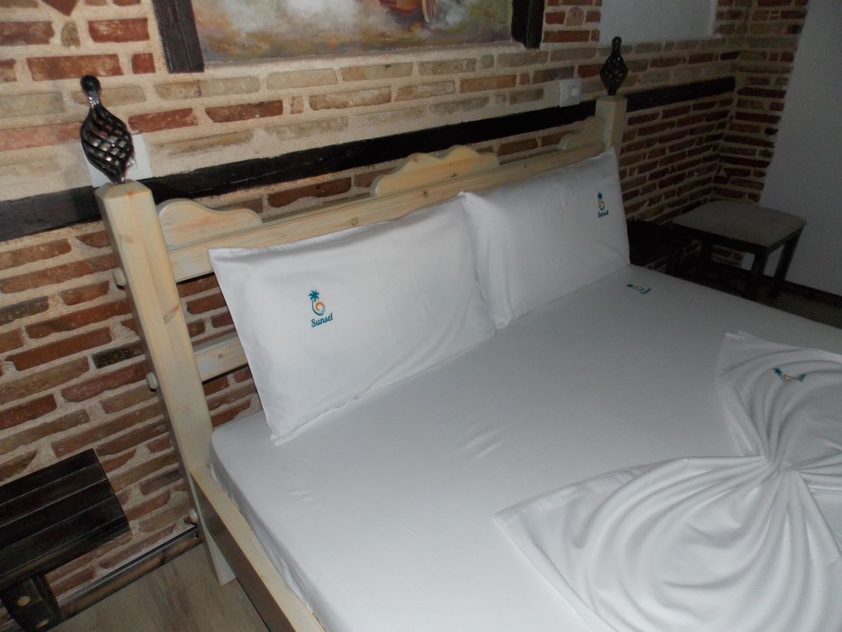 Sunsen Suites