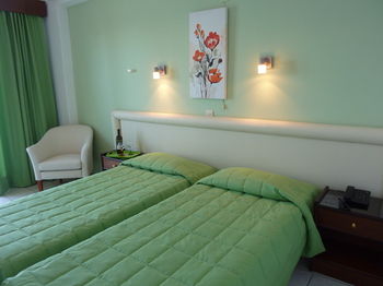 dal travel OASIS HOTEL