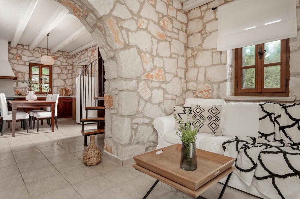 Villa Boscheto Tria In Ionian Islands