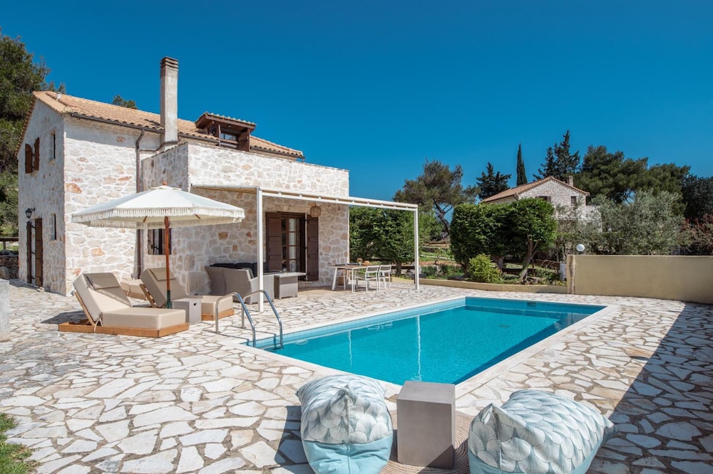 Villa Boscheto Tria In Ionian Islands
