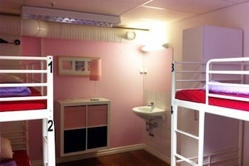 CITY LODGE HOSTEL