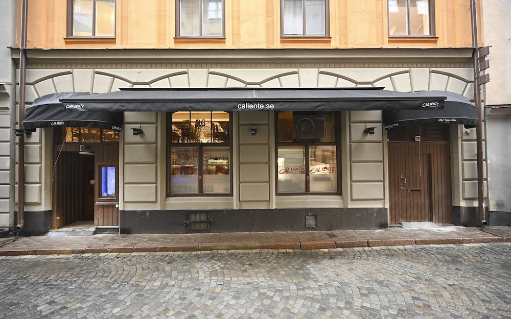 OLD TOWN STAY HOTEL