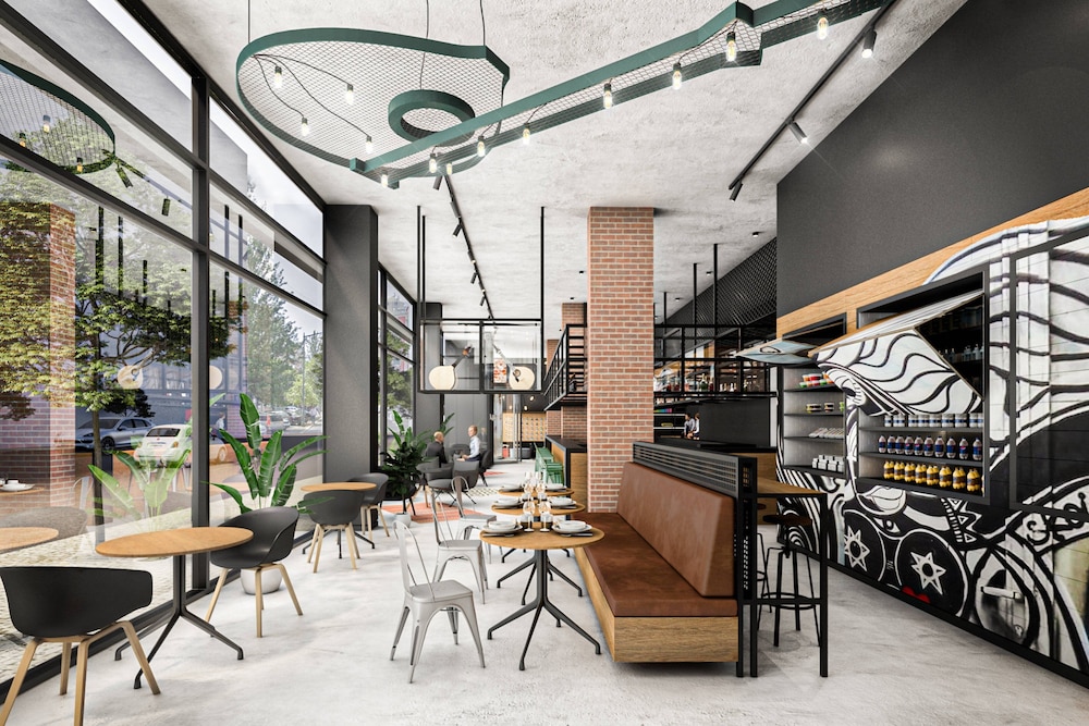 MOXY LISBON CITY