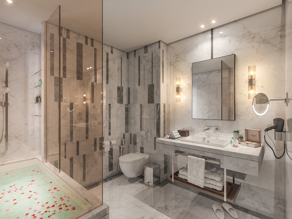HOLIDAY INN DUBAI AL-MAKTOUM AIRPORT, AN IHG HOTEL imagine 8