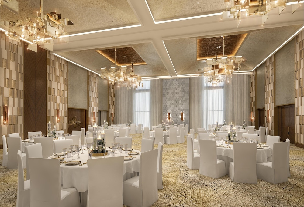 HOLIDAY INN DUBAI AL-MAKTOUM AIRPORT, AN IHG HOTEL imagine 9