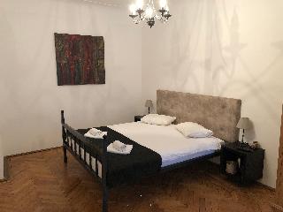 Poet Pastior Residence