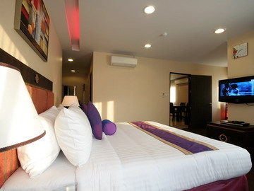 MAC BOUTIQUE SUITES