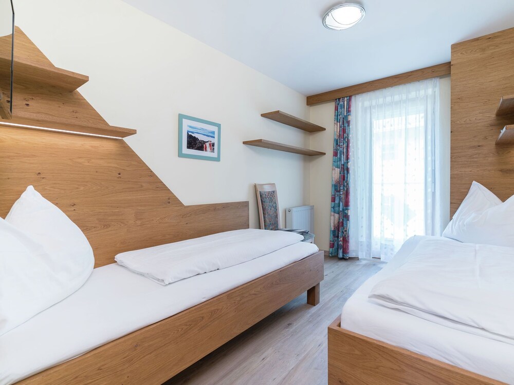 Luxurious Apartment In Zell Am See Near Ski Area