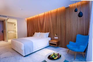 RADISSON BEACH RESORT LARNACA imagine 9