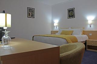 AIRPORT TIRANA HOTEL