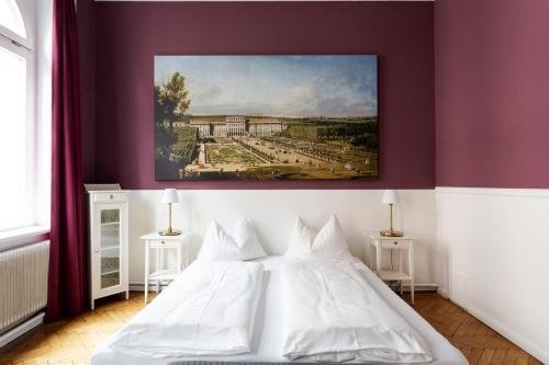 URBAN STAY HOTEL COLUMBIA
