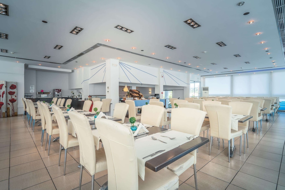 dal travel FILOXENIA HOTEL