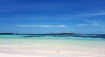 LUXURY BEACH MALDIVES